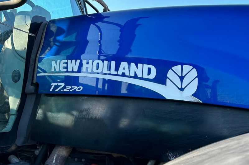 OmecoHub - Immagine NEW HOLLAND T7.270